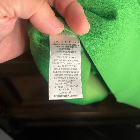 EUC Trina Turk- Larsen Dress in color Mojito. Size 4. - Picture 6 of 6
